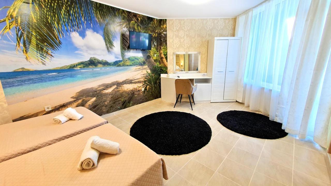 Apart Otel Favorit 3*